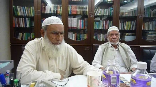 Munir Khan