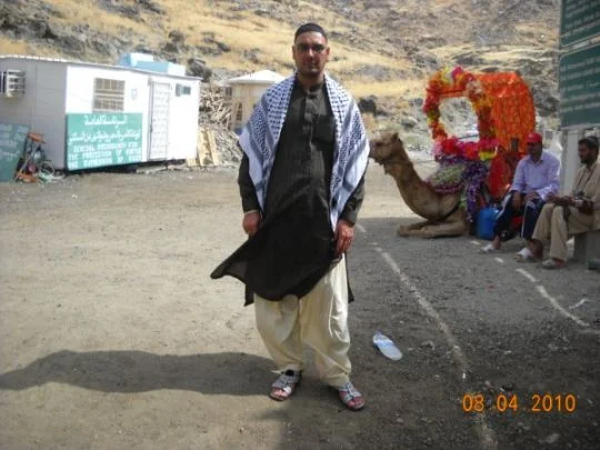 Sarfraz Khan