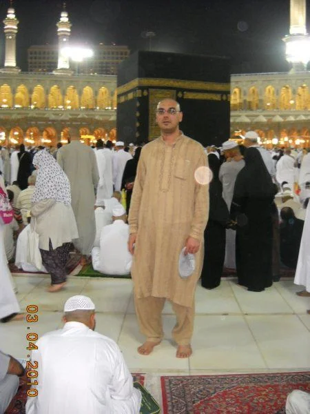 Sarfraz Khan