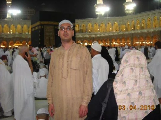 Sarfraz Khan