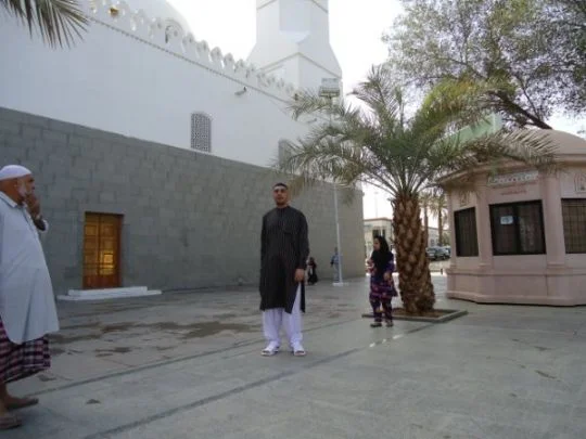 Sarfraz Khan