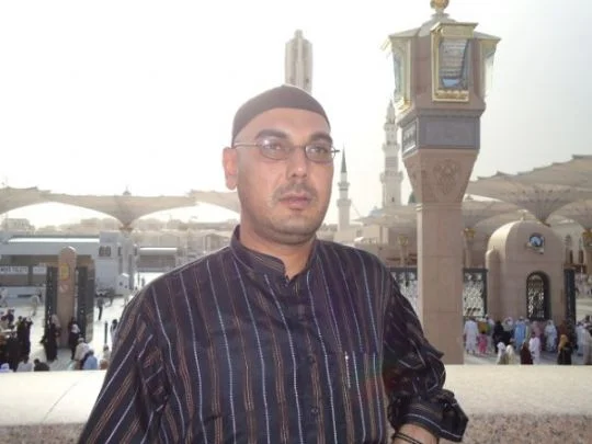 Sarfraz Khan